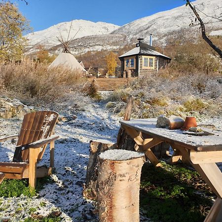 Olderdalen Ski Camp Екстер'єр фото
