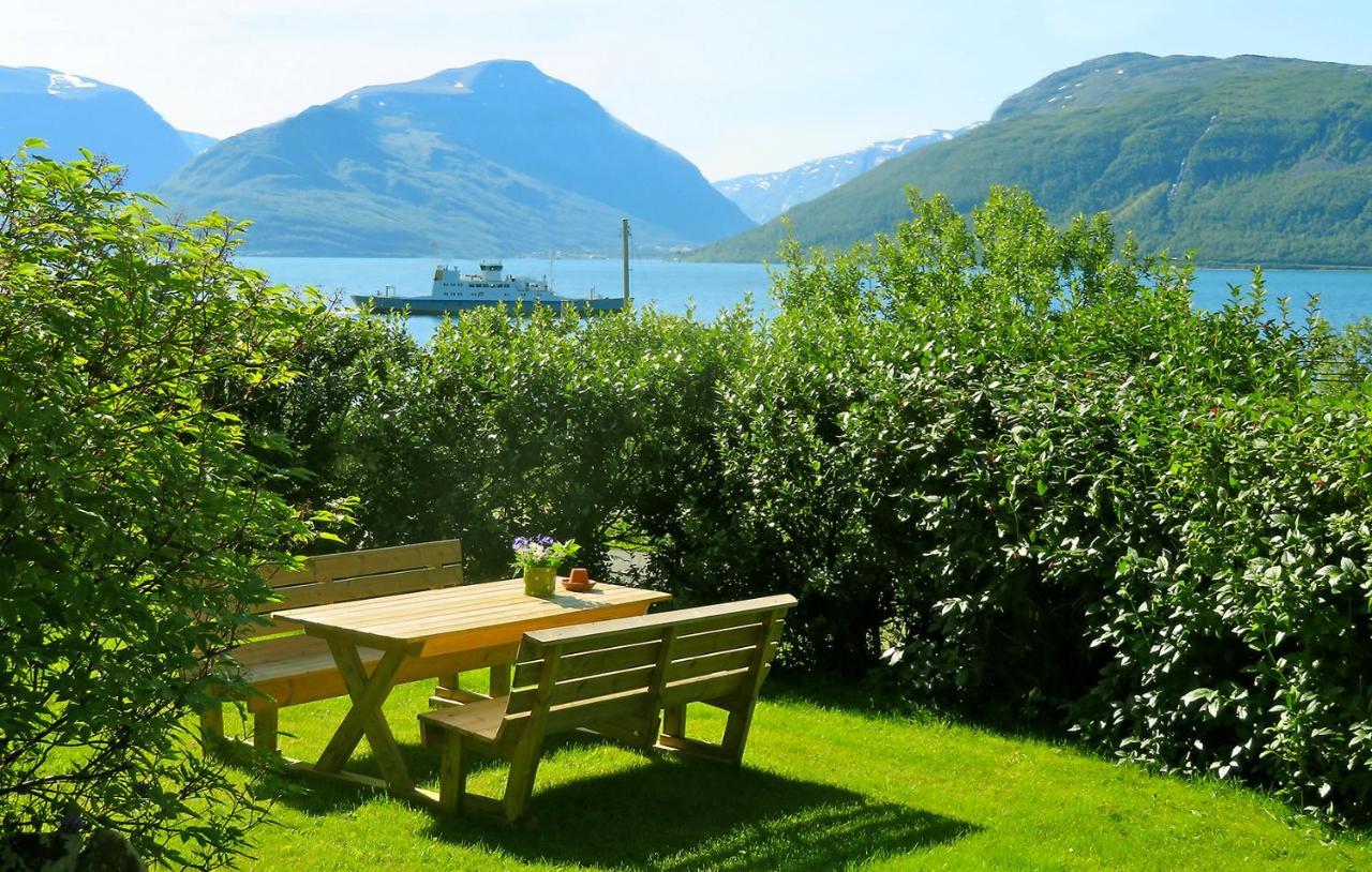 Olderdalen Ski Camp Екстер'єр фото