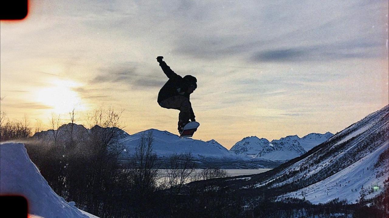 Olderdalen Ski Camp Екстер'єр фото